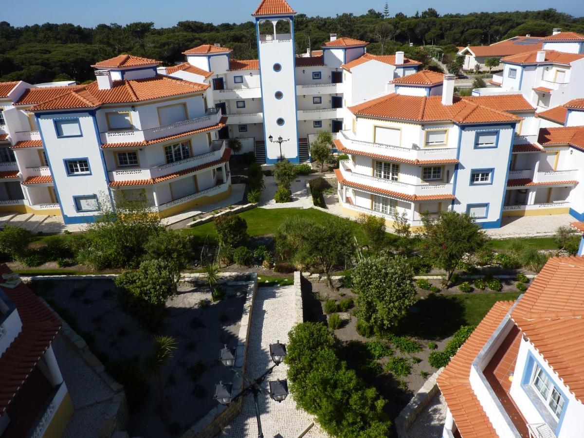 Apartamento Moura - Praia D’El Rey Golf, Surf&Beach Resort Praia del Rei Exterior foto